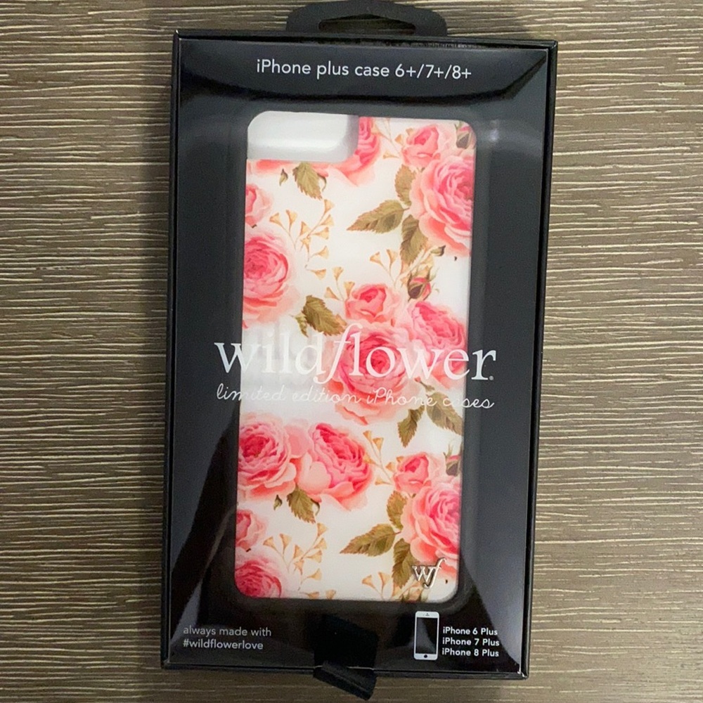 Selling a almost brand new wildflower case